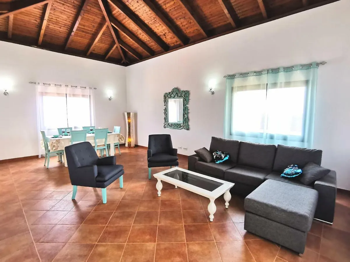 Villa Laura, Centro De Caleta De Fuste