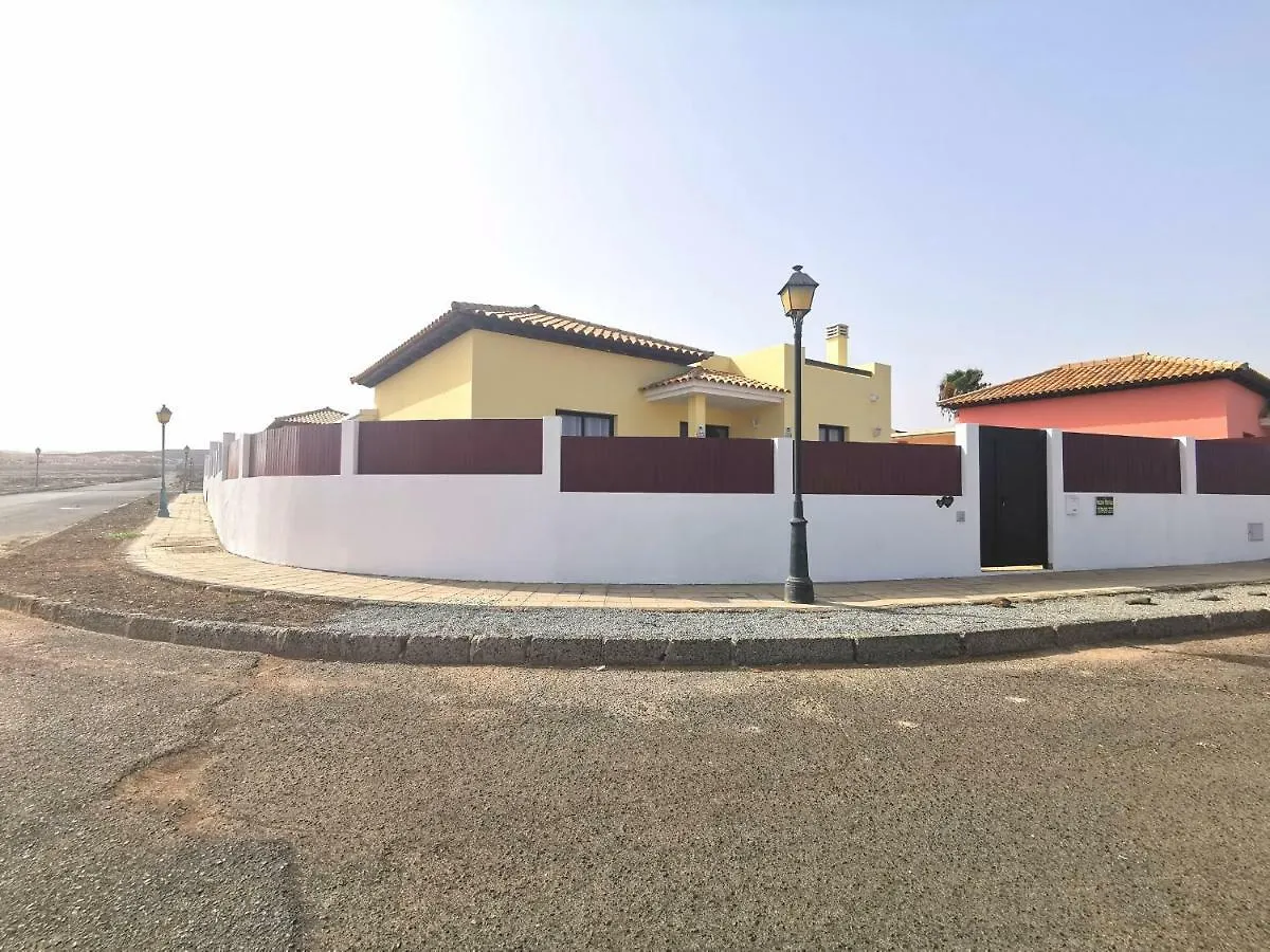 Villa Laura, Centro De Caleta De Fuste